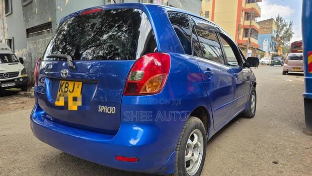 Toyota Corolla Spacio 2005 Blue