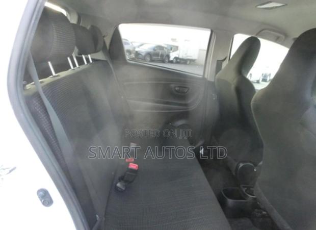 Toyota Vitz 2019 Pearl