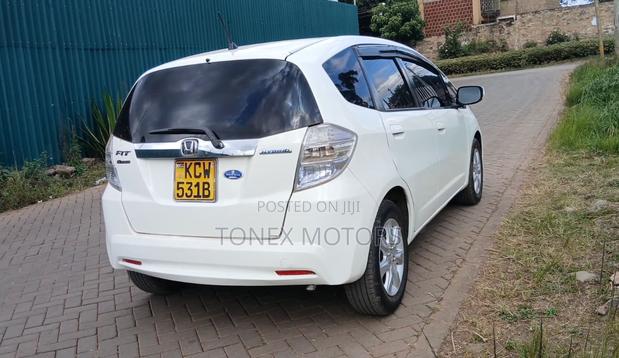 Honda Fit Automatic 2012 White