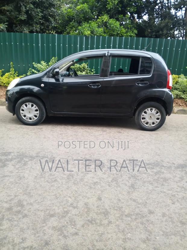 Toyota Passo 2015 Black