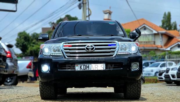 Toyota Land Cruiser 2015 Black