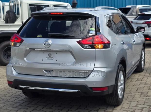 Nissan X-Trail 2019 Silver