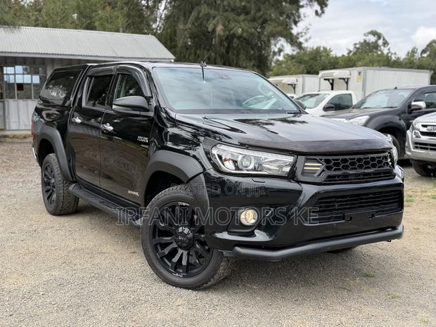 Toyota Hilux Revo Double Cab Deisel 2.4 AWD 2019 Black
