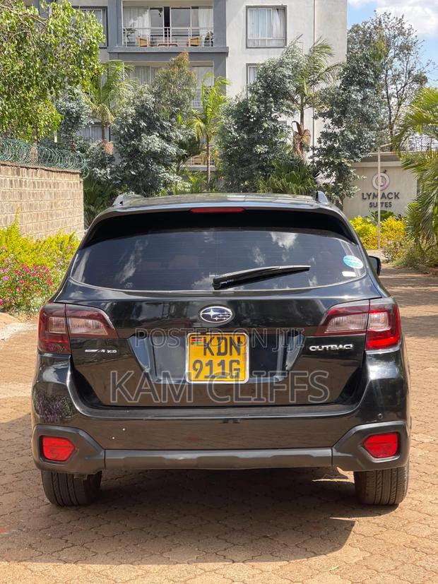 Subaru Outback 2016 Black