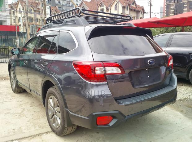Subaru Outback 2019 Gray