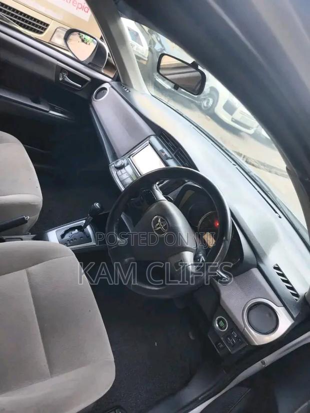 Toyota Axio 1.5 G 2WD 2015 Silver