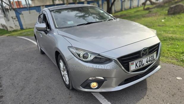 Mazda Axela 2017 Silver