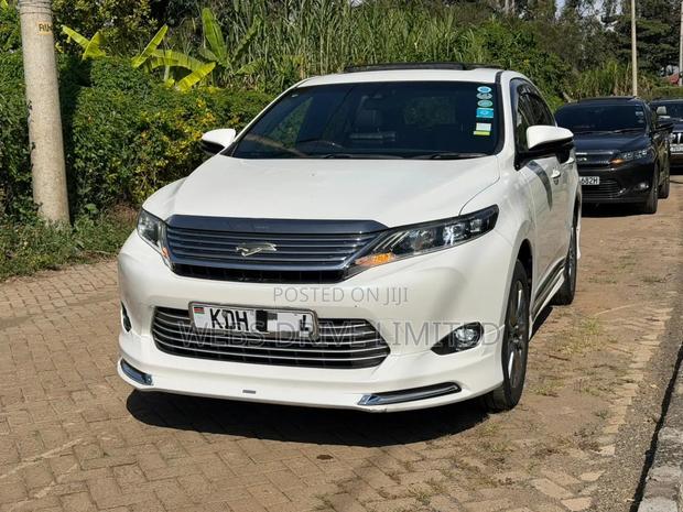 Toyota Harrier 2016 White