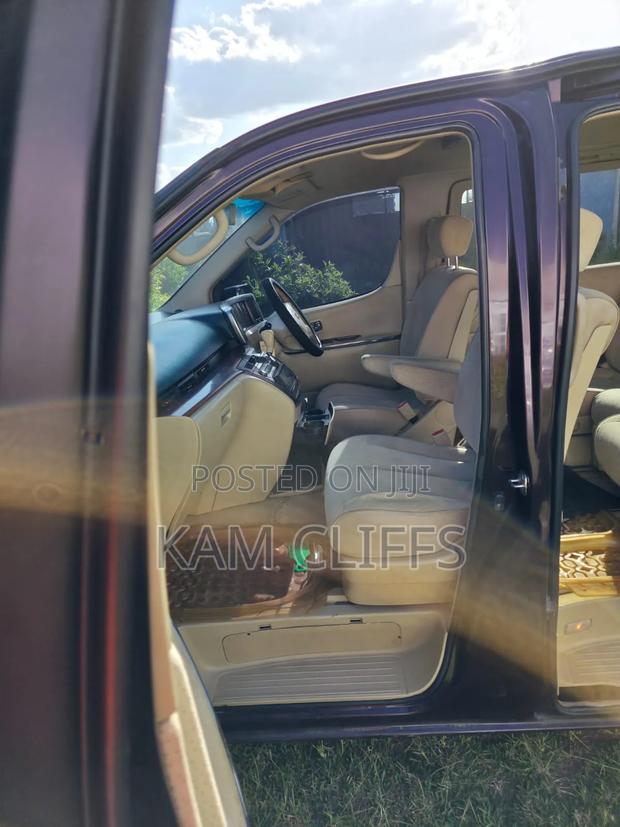 Nissan Elgrand 2010 Burgundy