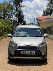 Toyota Sienta 2014 Silver for sale