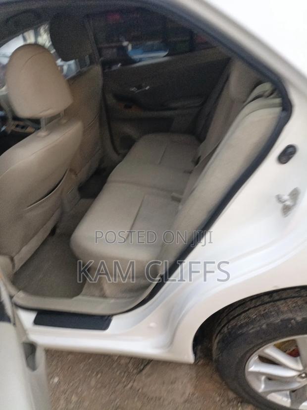 Toyota Premio 2008 White