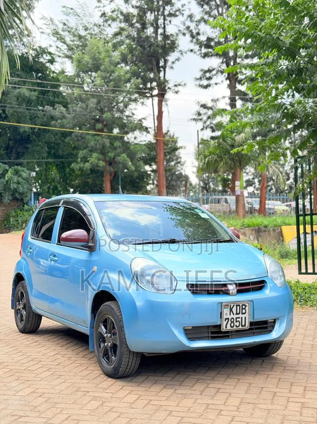 Toyota Passo 2014 Blue