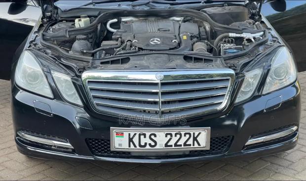 Mercedes-Benz E250 2012 Black