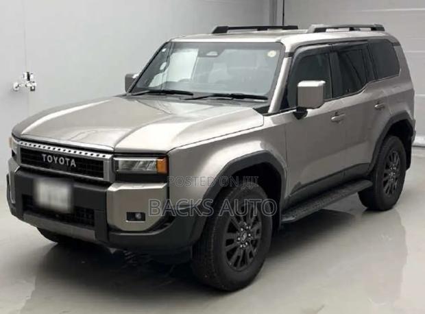 Toyota Land Cruiser Prado 2024