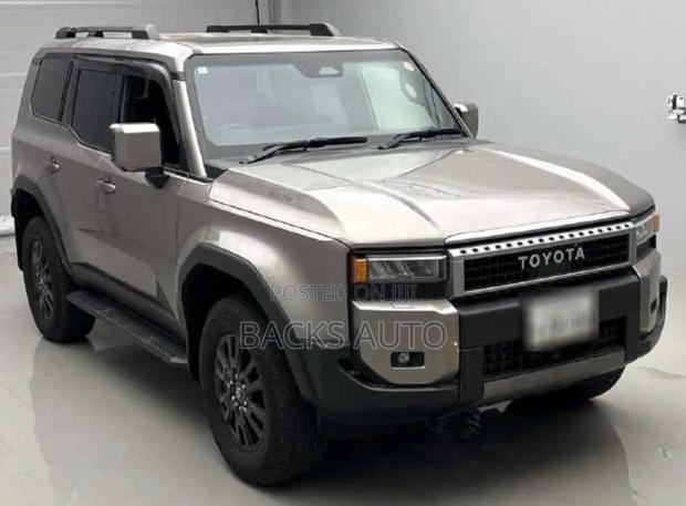 Toyota Land Cruiser Prado 2024