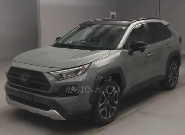 Toyota RAV4 2019 Green