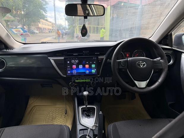 Toyota Auris 2014 White