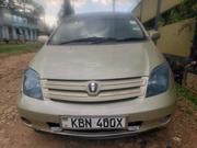Toyota IST 2005 Beige for sale