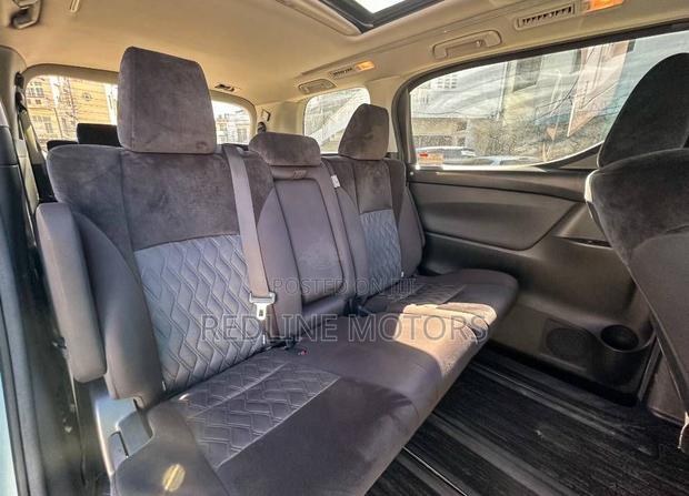 Toyota Alphard 2.5 Petrol AWD 2020 White