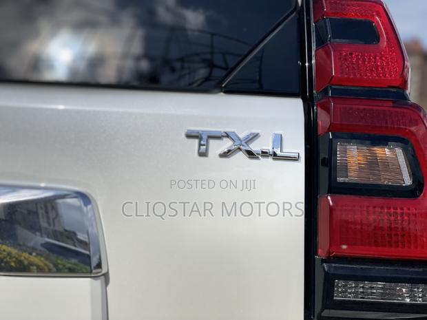 Toyota Land Cruiser Prado 2.7 2022 White