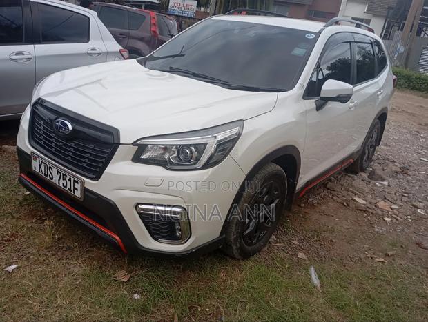 Subaru Forester 2018 White