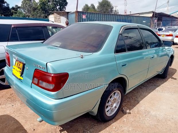 Toyota Carina 2000 Blue