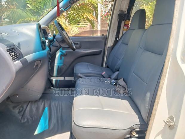 Toyota TownAce 2006 White