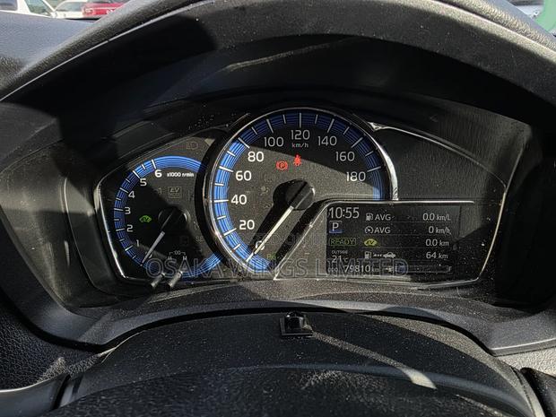 Toyota Corolla Fielder 2019