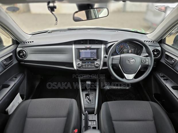 Toyota Corolla Fielder 2019