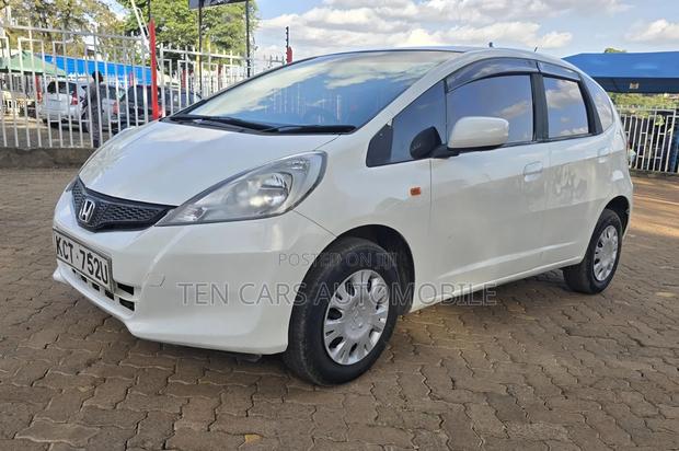 Honda Fit 2011 White
