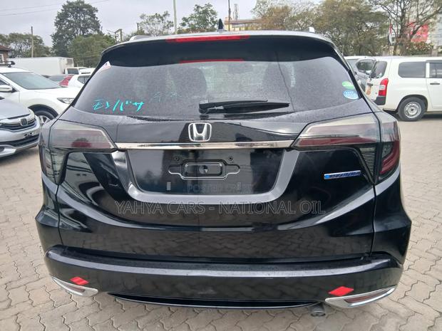 Honda Vezel 2020 Black