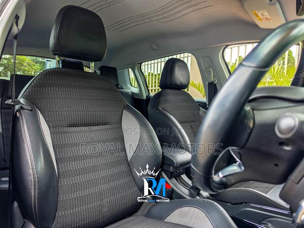 Peugeot 2008 2018 White