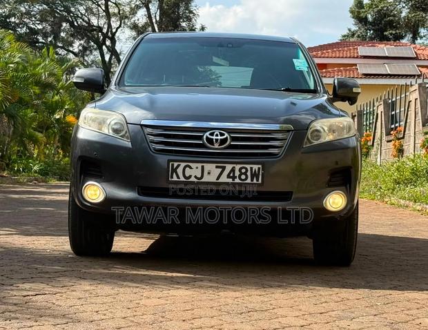 Toyota Vanguard 2009 Gray