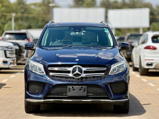 Mercedes-Benz GLE-Class GLE 350d 4MATIC 2016 Blue
