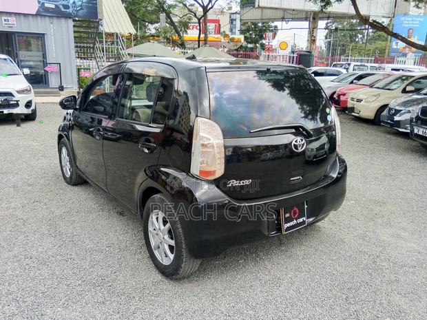 Toyota Passo 2014 Black