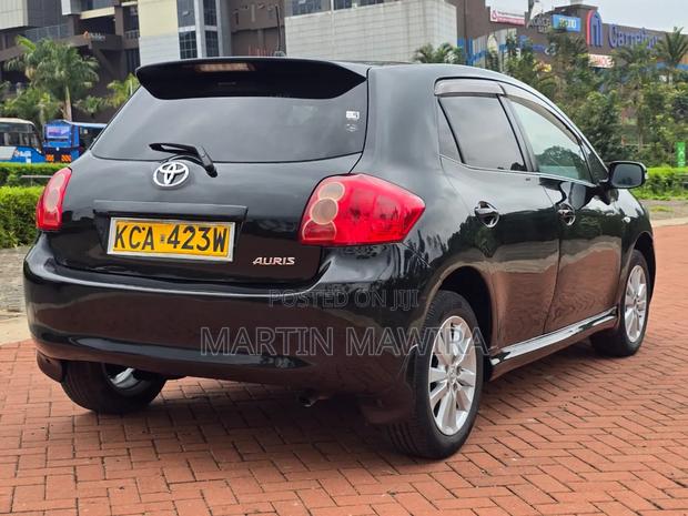 Toyota Auris 2008 Black
