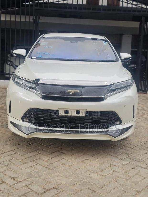 Toyota Harrier 2019 White