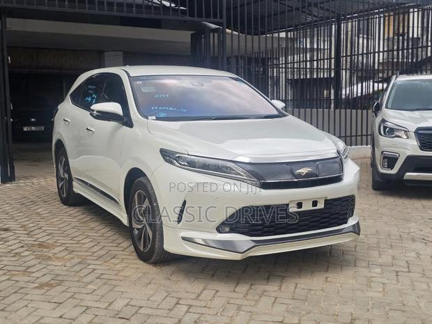 Toyota Harrier 2019 White