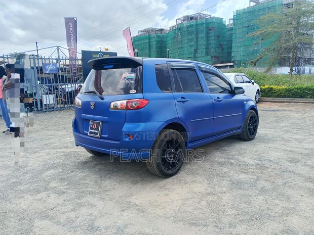 Mazda Demio 2005 Blue