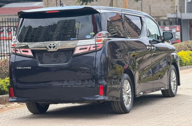 Toyota Alphard 2019 Black