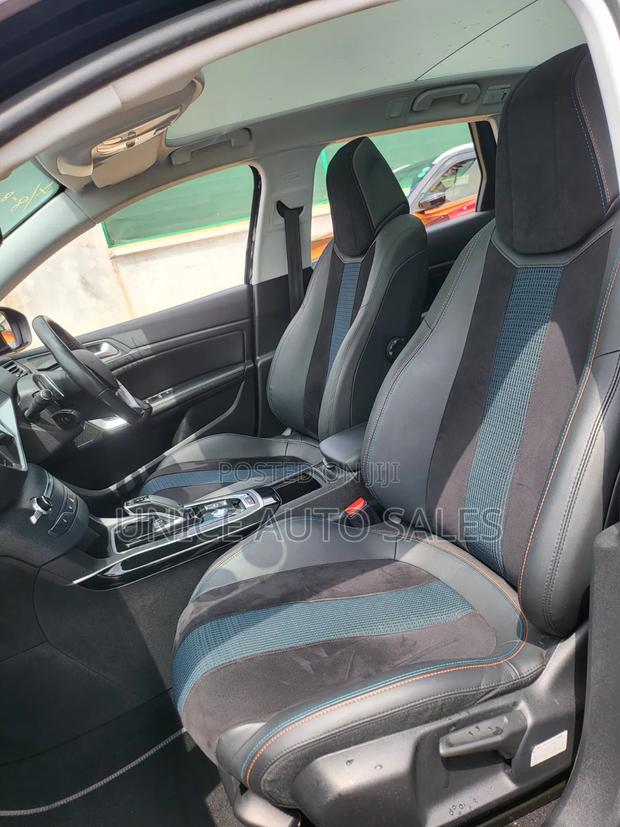 Peugeot 308 2019 Blue
