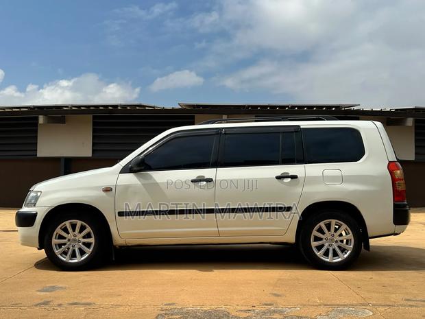 Toyota Succeed 2010 White
