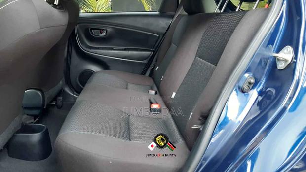 Toyota Vitz 1.0 FWD 5dr 2019 Blue