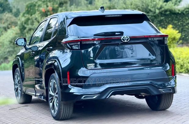 Toyota Yaris Cross 2021 Black