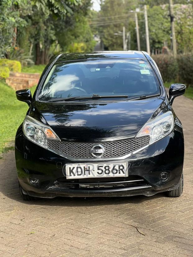 Nissan Note 2015 Black