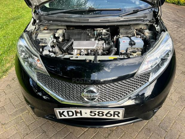 Nissan Note 2015 Black
