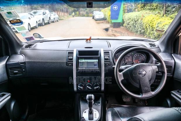 Nissan X-Trail 2.0 Petrol XE 2011 Silver