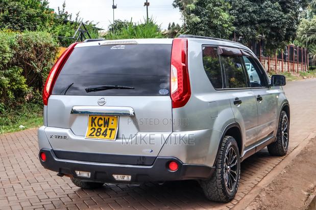 Nissan X-Trail 2.0 Petrol XE 2011 Silver