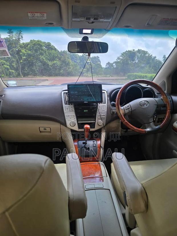 Toyota Harrier 2010 White
