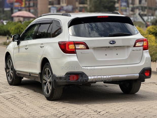 Subaru Outback 2019 Pearl